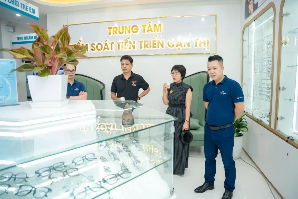 Z7635631999551 dc314ef9e4408be193009b012b16b2eb